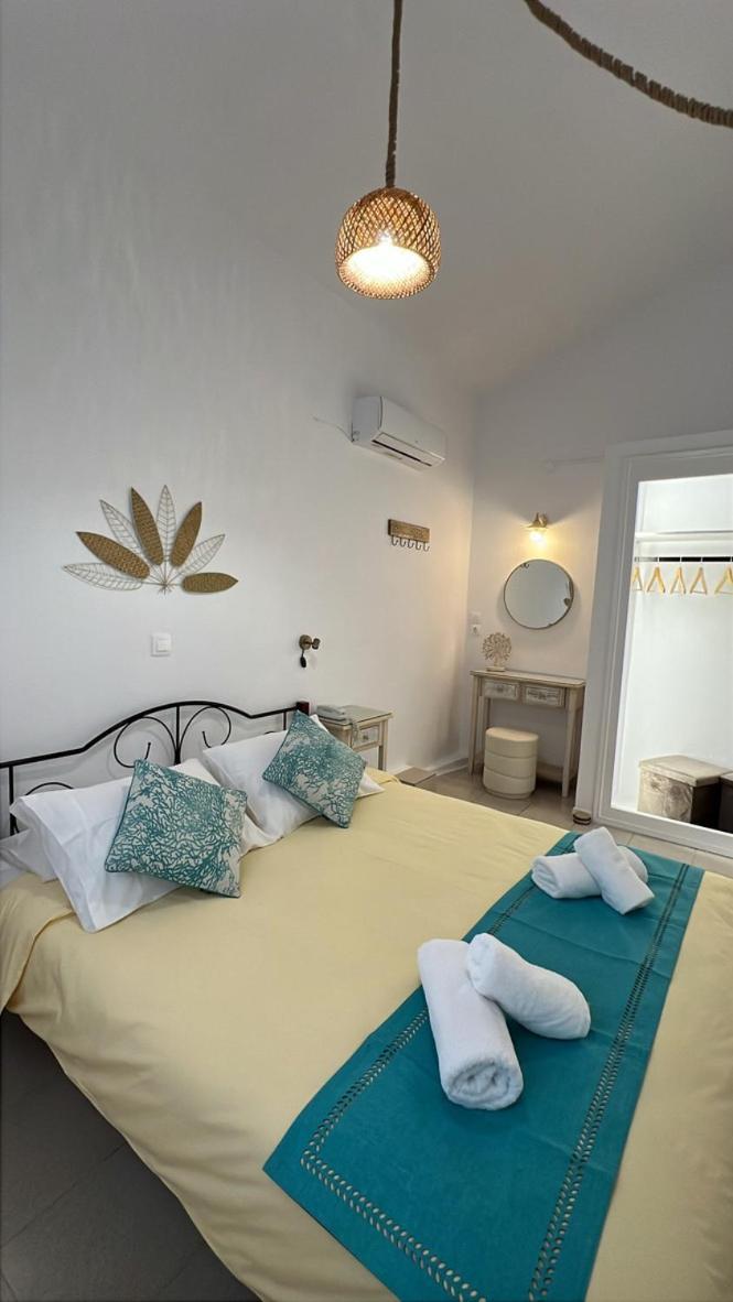Aparthotel Taxiarchis Symi Exterior foto